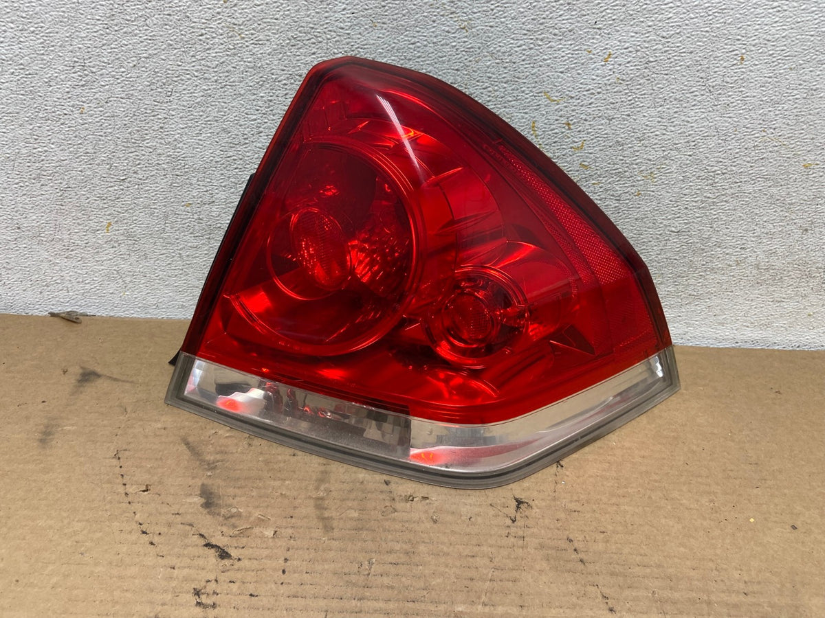 2006 - 2012 Chevrolet Impala Tail Light Right Passenger RH Side AH4272 LK0