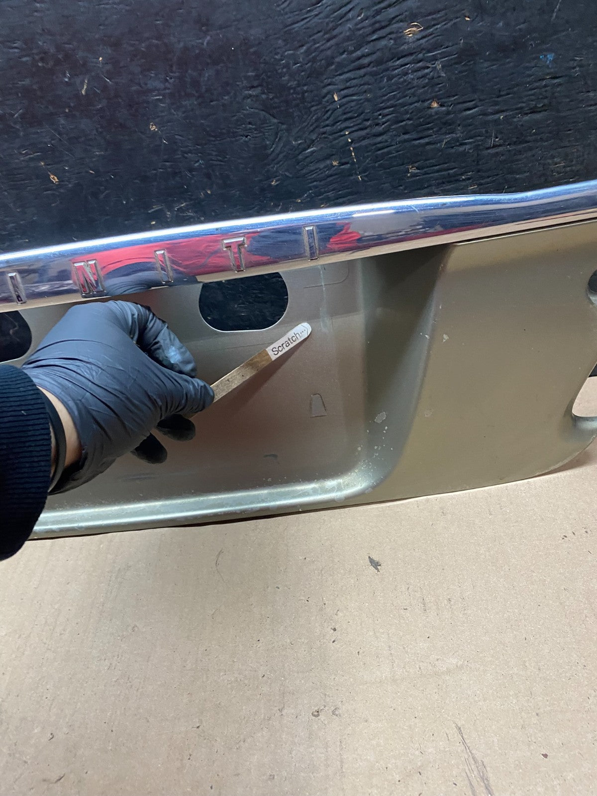 2000 2001 Infiniti I30 Rear Trunk Deck Finish Panel License Plate Trim u7452 DG4