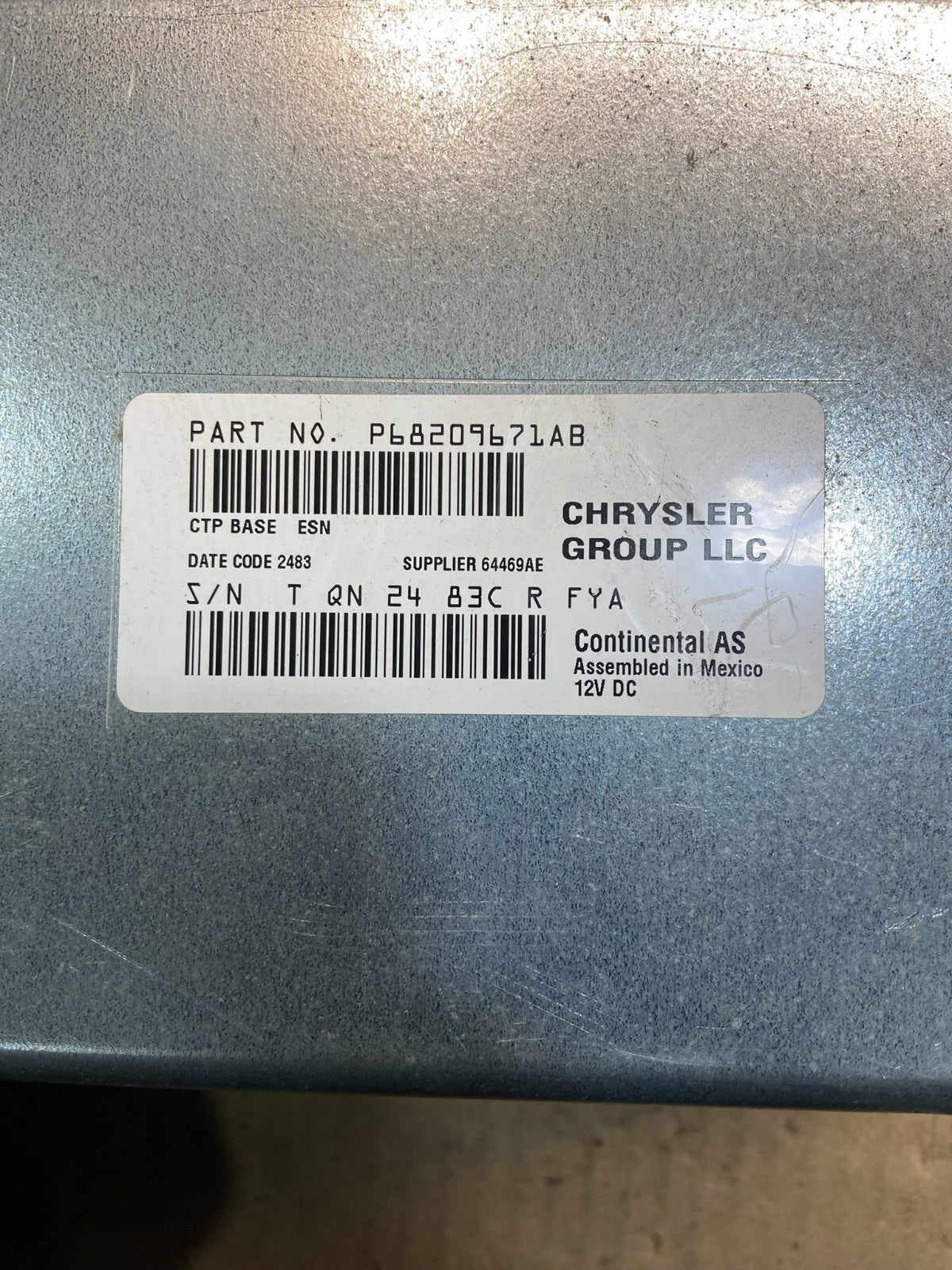 2011 to 2014 Dodge Charger Am Fm Cd Player Radio Receiver OEM z0601  DG6