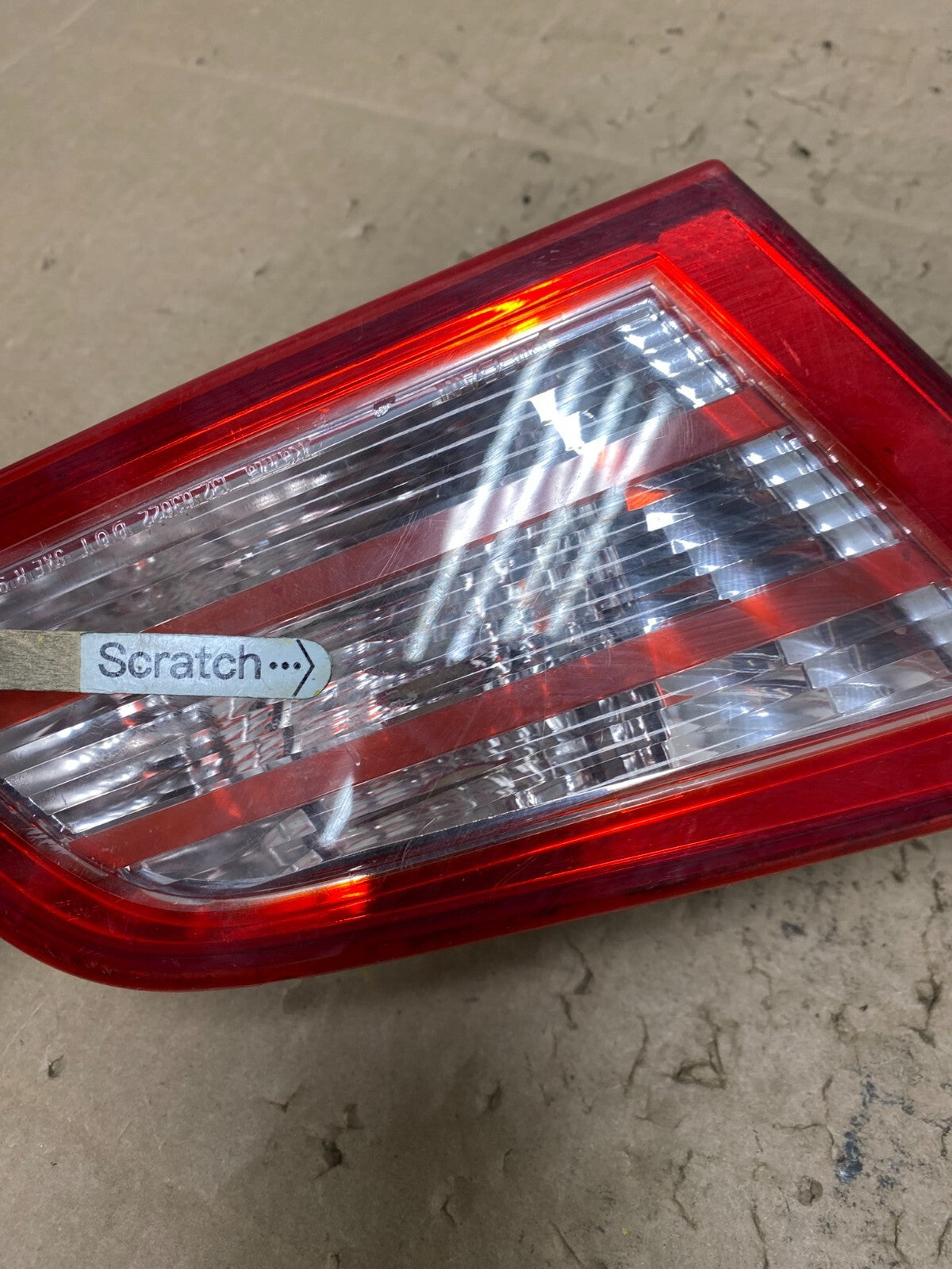 2003 - 2004 Infiniti G35 Left Driver Lh Side Inner Tail Light Oem I8573 DG3