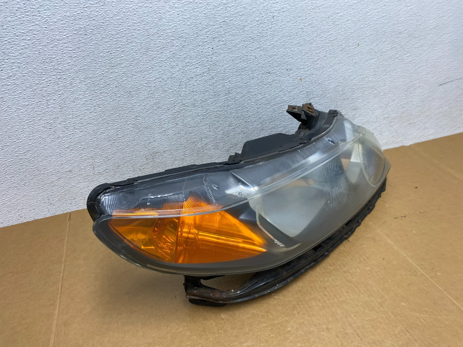 2006 2007 2008 Honda Civic Sedan Right Passenger Headlight Halogen AD8968 DW2
