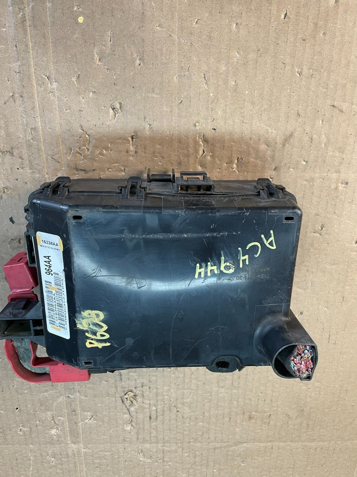 2011 to 2020 Dodge Charger 5.7L Engine Fuse Box AC49446
