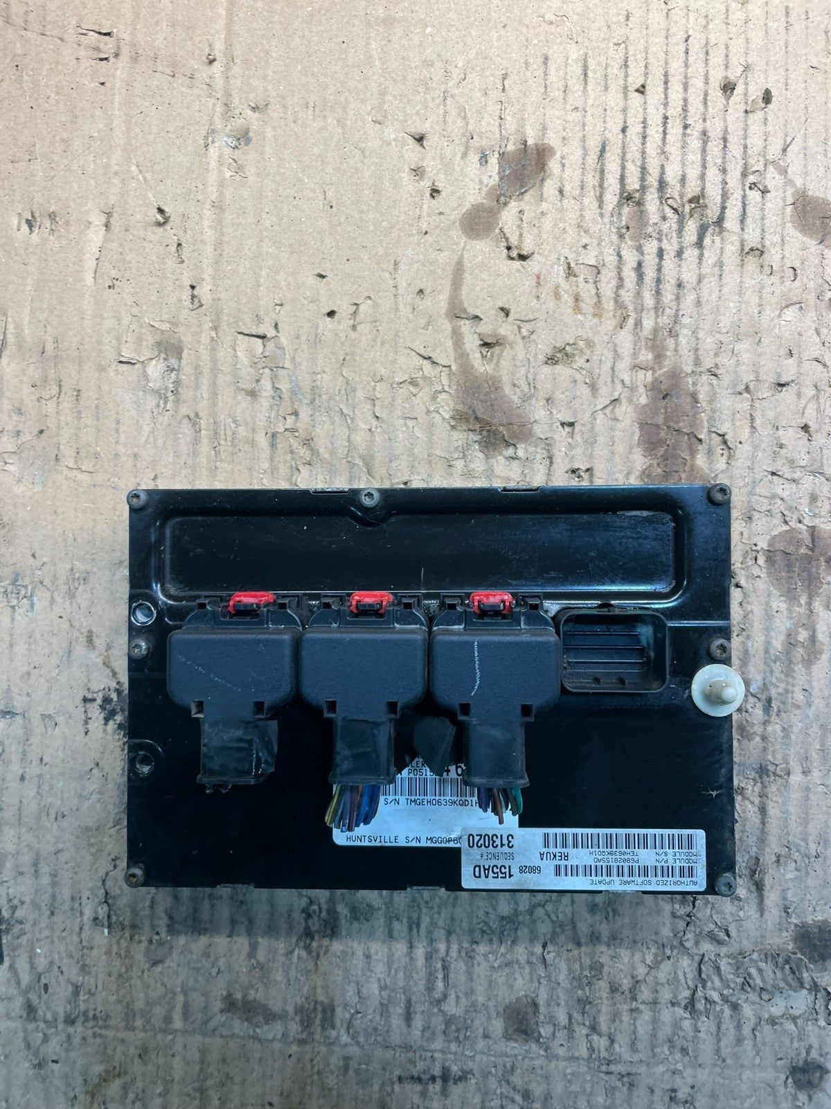 2009 to 2010 Jeep Grand Cherokee Computer Engine Control ECU ECM V2105 DW0