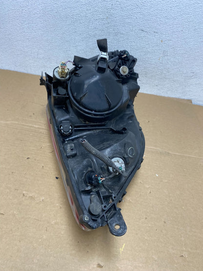 2004 - 2005 Toyota Prius Right Passenger RH Side Headlight Xenon Hid AD3887 DW7