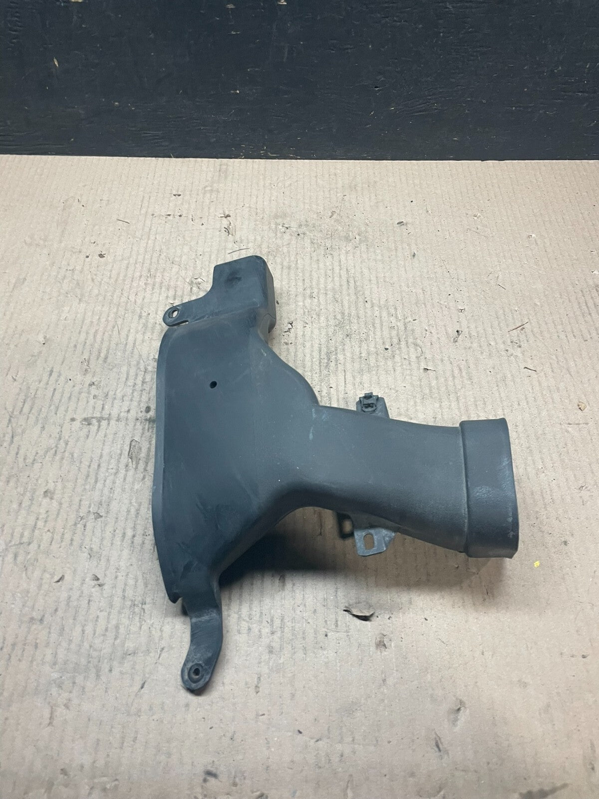 2013 to 2018 Lexus ES350 3.5L Air Intake Duct Inlet Hose J7519 DG OEM3