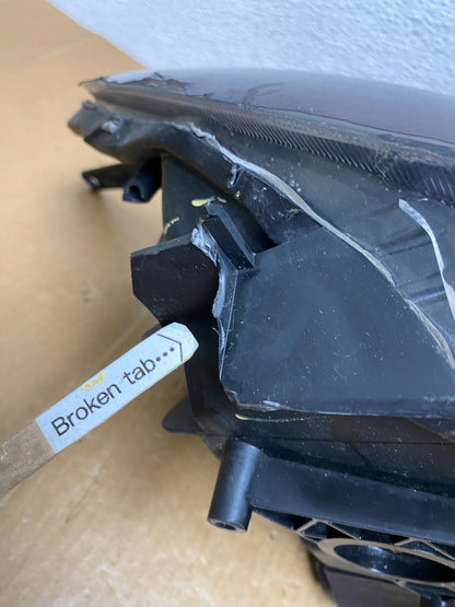 2004 to 2009 Mazda 3 Hatchback Left+Right Side Headlights AE2756 DW8