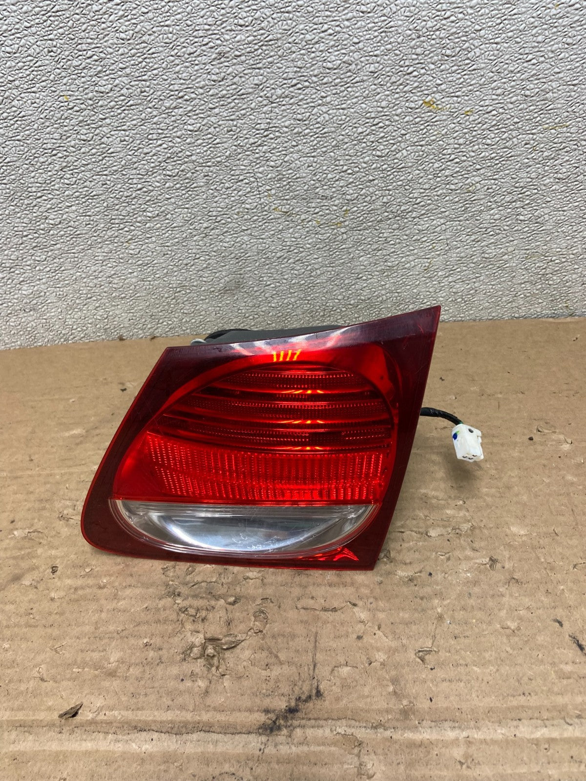2006-2011 Lexus GS350 GS430 GS450H Right Passenger Inner Tail Light AB4799 LK0