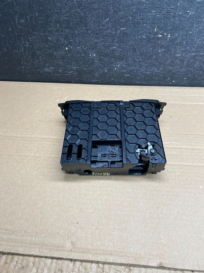 2007-2012 Mercedes GL450 X164 Center Console Ash Tray Compartment AG0016 DG3