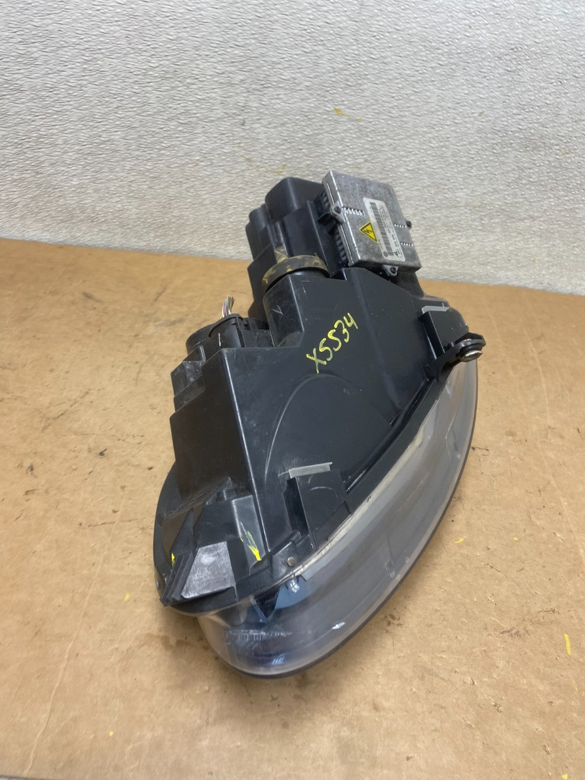 2006 to 2009 Volkswagen Jetta Golf Right RH HID Xenon Headlight Oem X5534 DW11