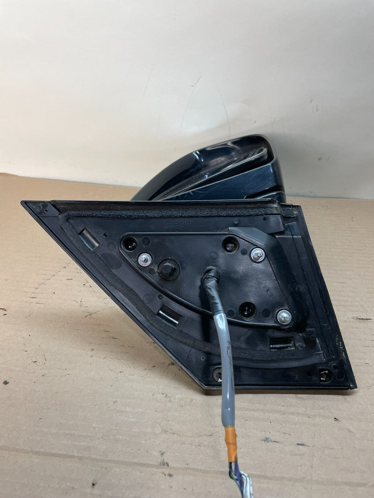 2009 to 2014 Nissan Murano Right Passenger Side View Door Mirror AH8733 DG4
