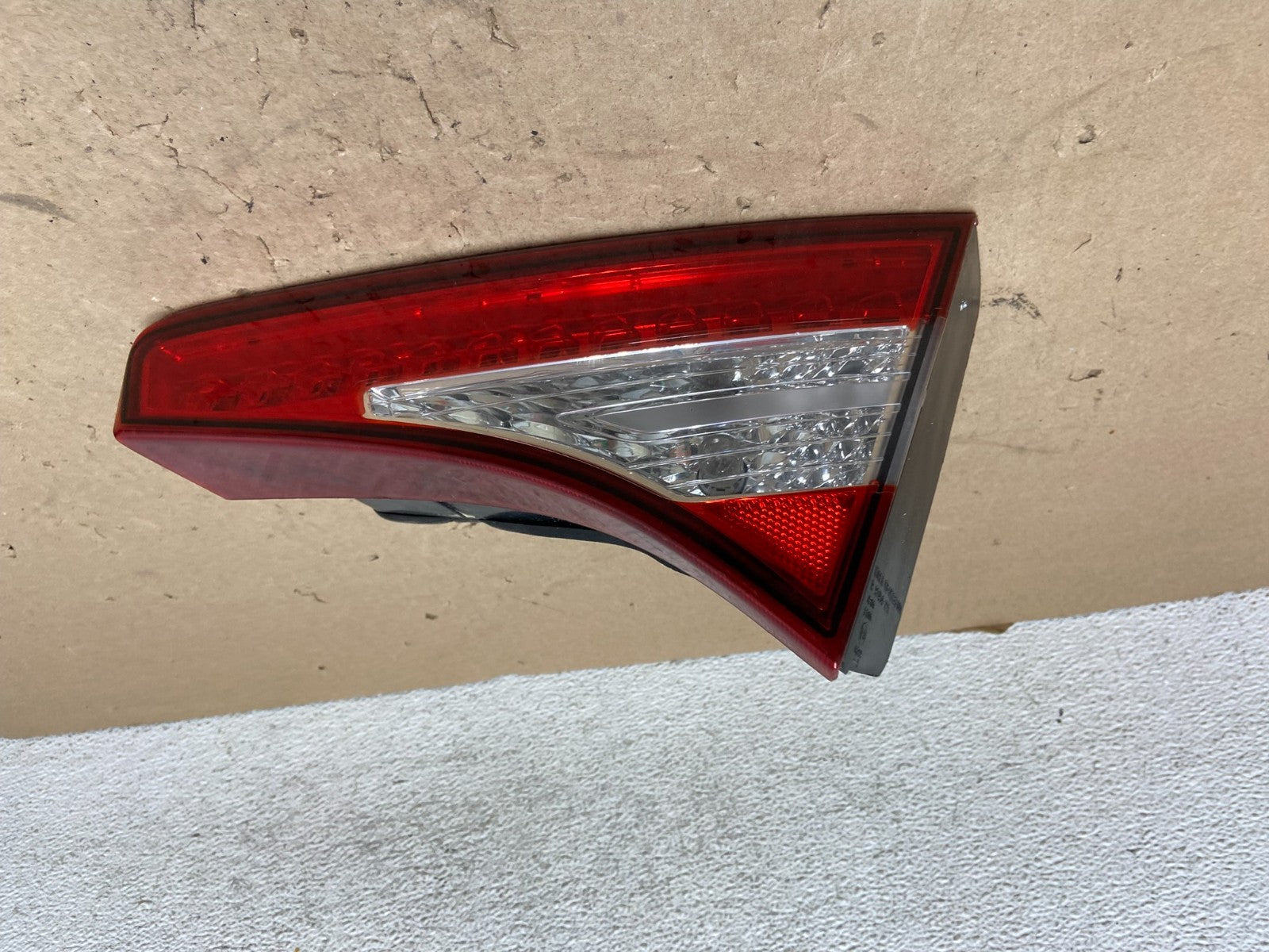 2011 2012 2013 Kia Optima Hybrid Right RH Side Inner Tail Light AG43530