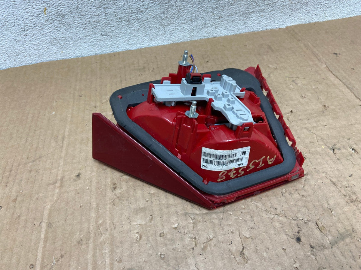 2012 to 2015 Volkswagen Passat Left Driver Lh Inner Tail light AI5578 LK5