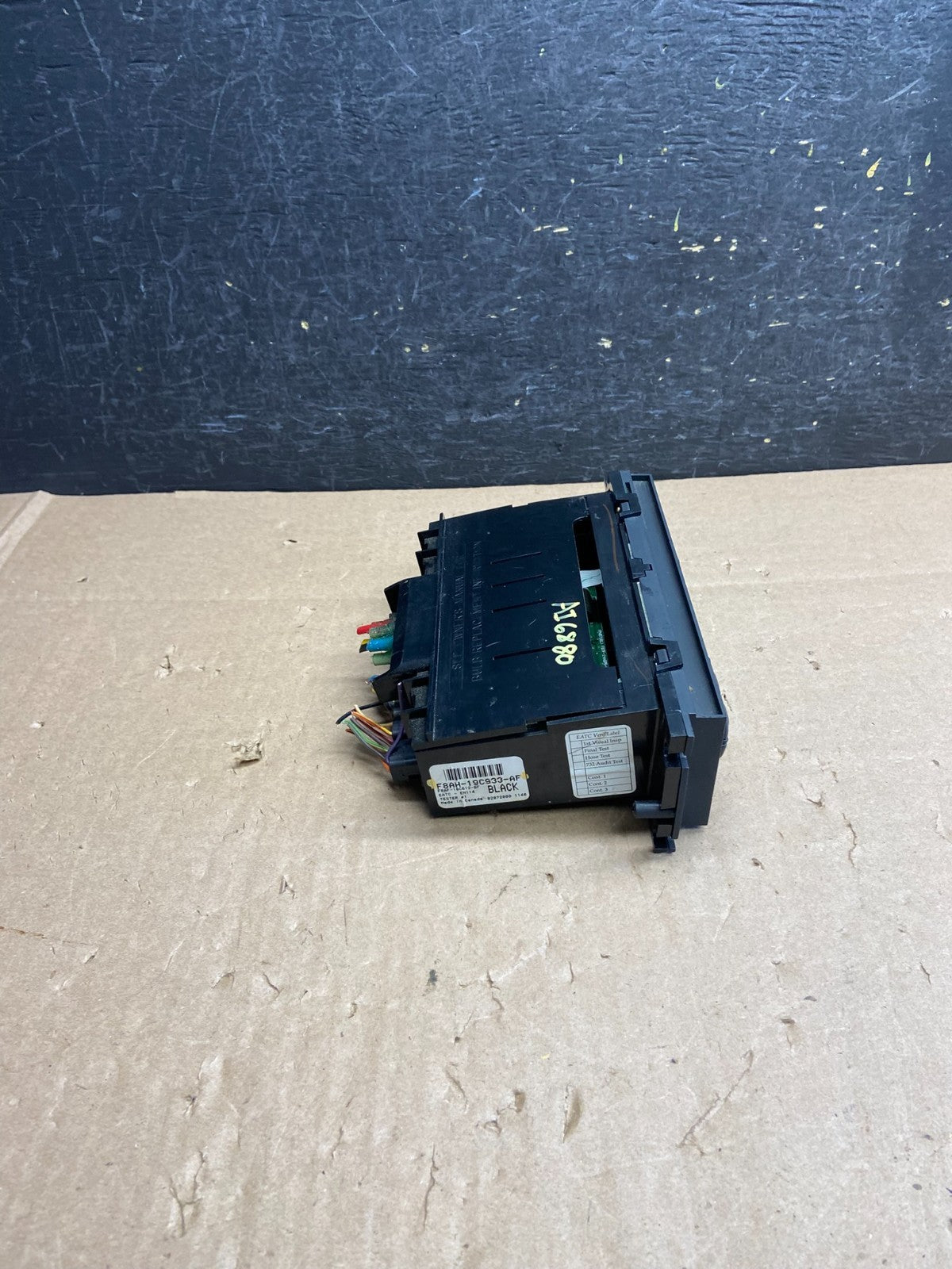 1998 to 2002 Ford Crown Victoria Marquis A/C Heater Climate Control AI6380 DG1