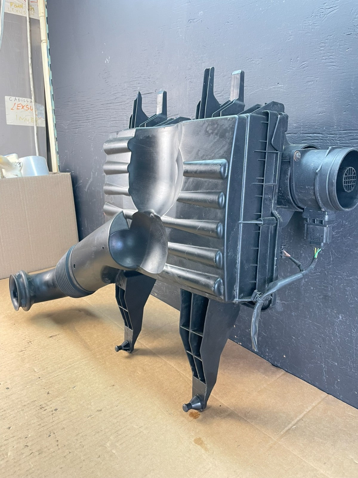 2010 to 2018 Mercedes-Benz Sprinter 2500 3.0L Air Cleaner Box AC5114 DG1