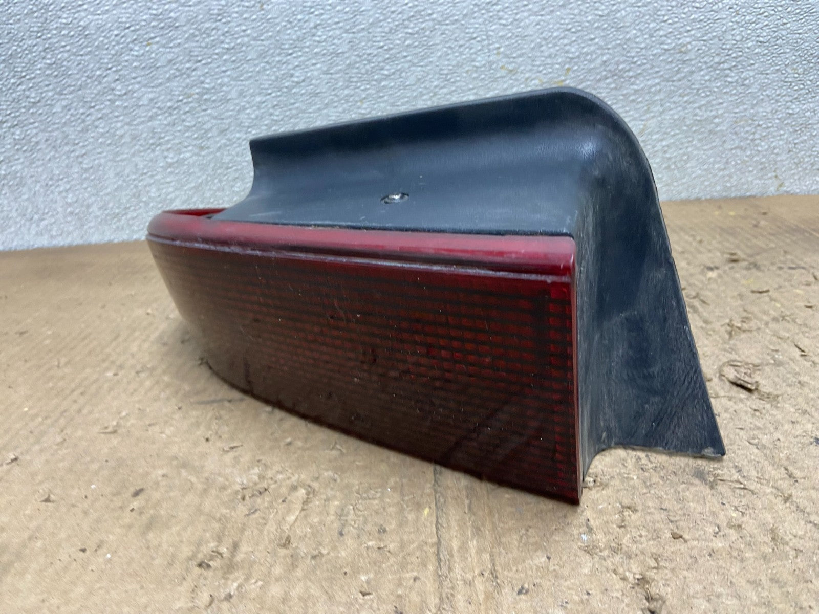 1992 to 1998  Buick Skylark Left Driver LH Side Tail Light Oem AA8522 DG1