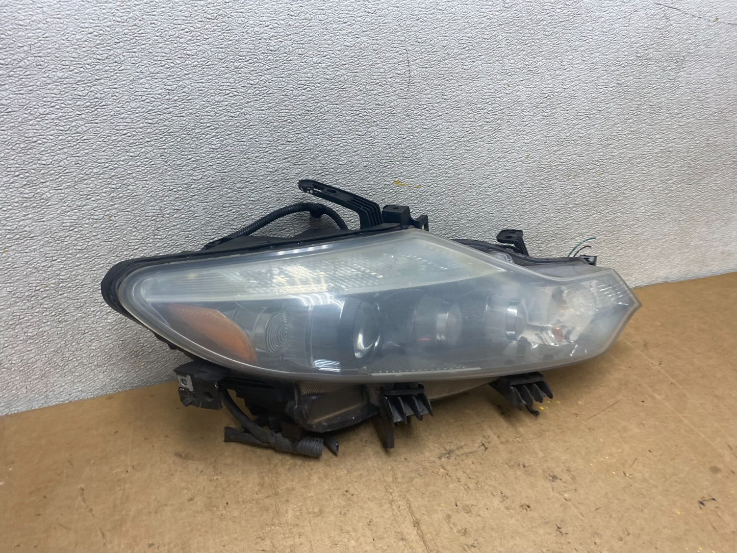 2011 to 2014 Nissan Murano Headlight Right Passenger Rh Oem Xenon Hid X7303 DW2