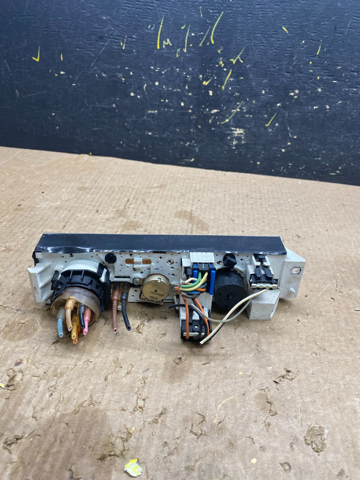 2001 - 2007 GMC Chevrolet Express 1500 Climate Control A/C Z7251  DG3