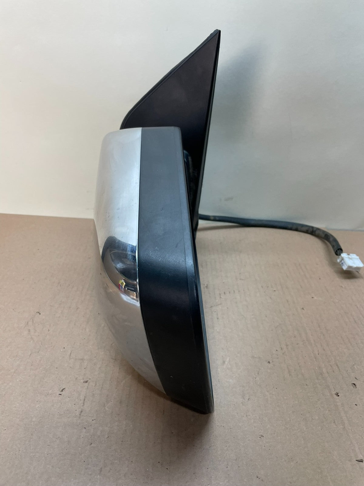 2004 to 2010 Infiniti QX56 Left Driver LH View Door Mirror AI8740 DG8