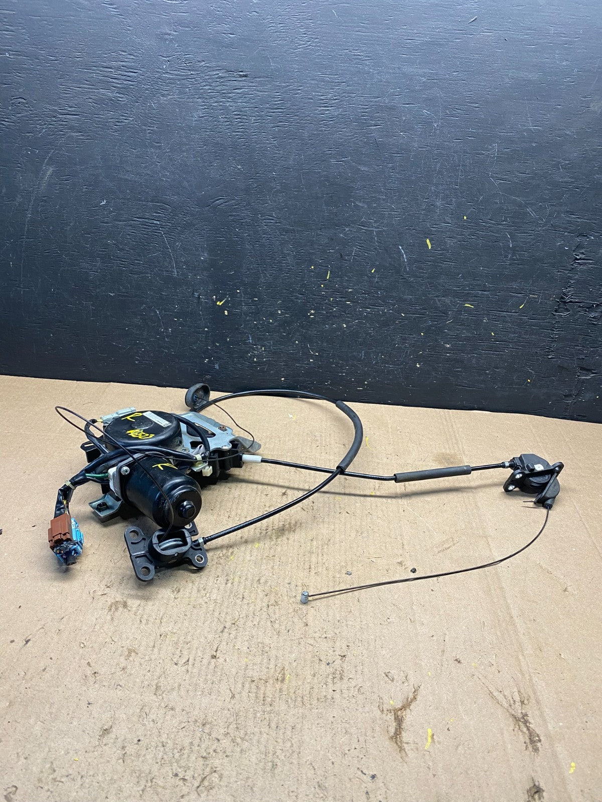 2005 - 2010 Honda Odyssey Rear Right Sliding Door Lock Actuator Motor R6523 DG2