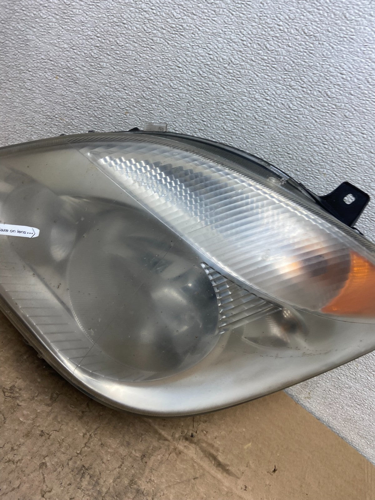 2007 to 2013 Mercedes Sprinter Headlight Left Driver Side Halogen Oem Y9171 DW4