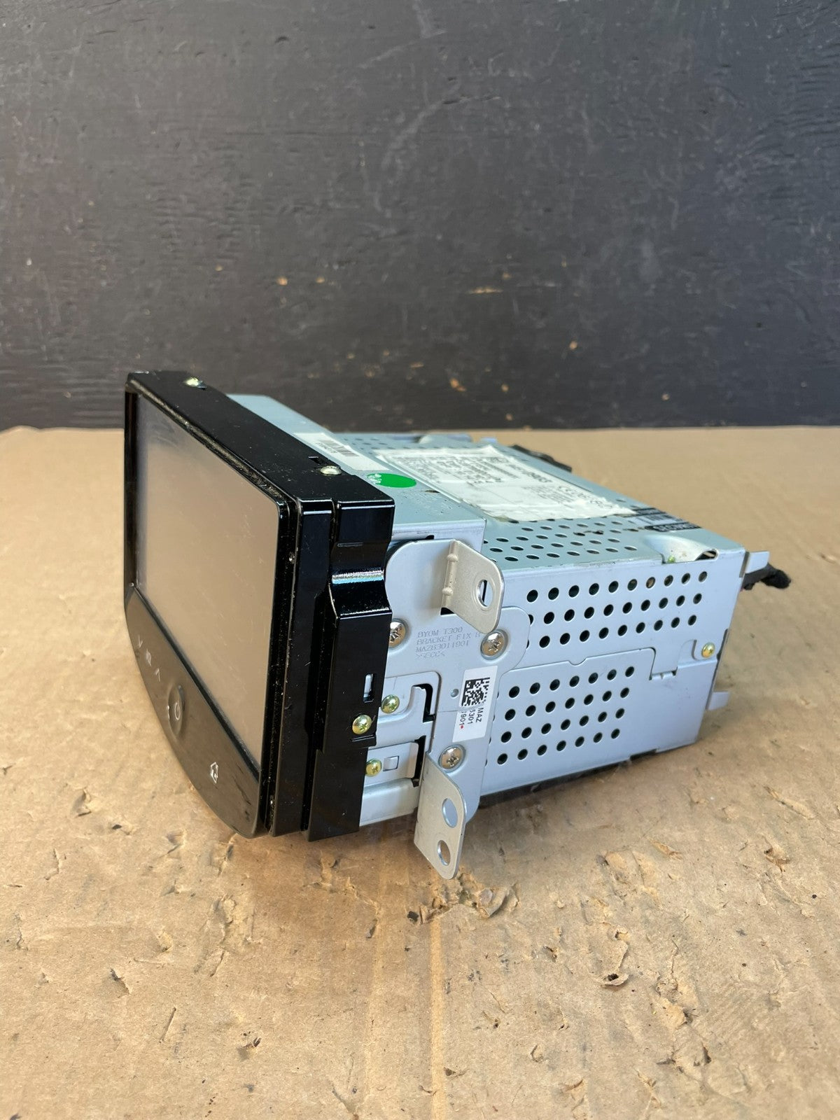 2013 2016 Chevy Sonic Radio Receiver Display Screen AM FM MP3 AD5976 DG2