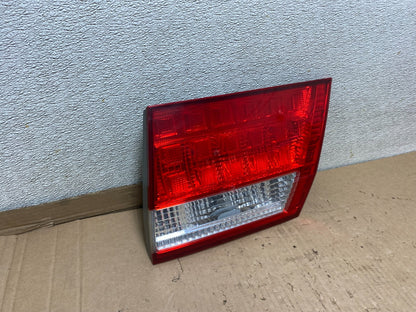 2005 2006 2007 Honda Odyssey Inner Right Passenger RH Tail Light U8347 DW2
