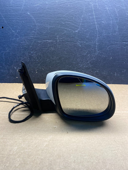 2009 to 2018 Volkswagen Tiguan Right Passenger View Door Mirror af7874 DG8