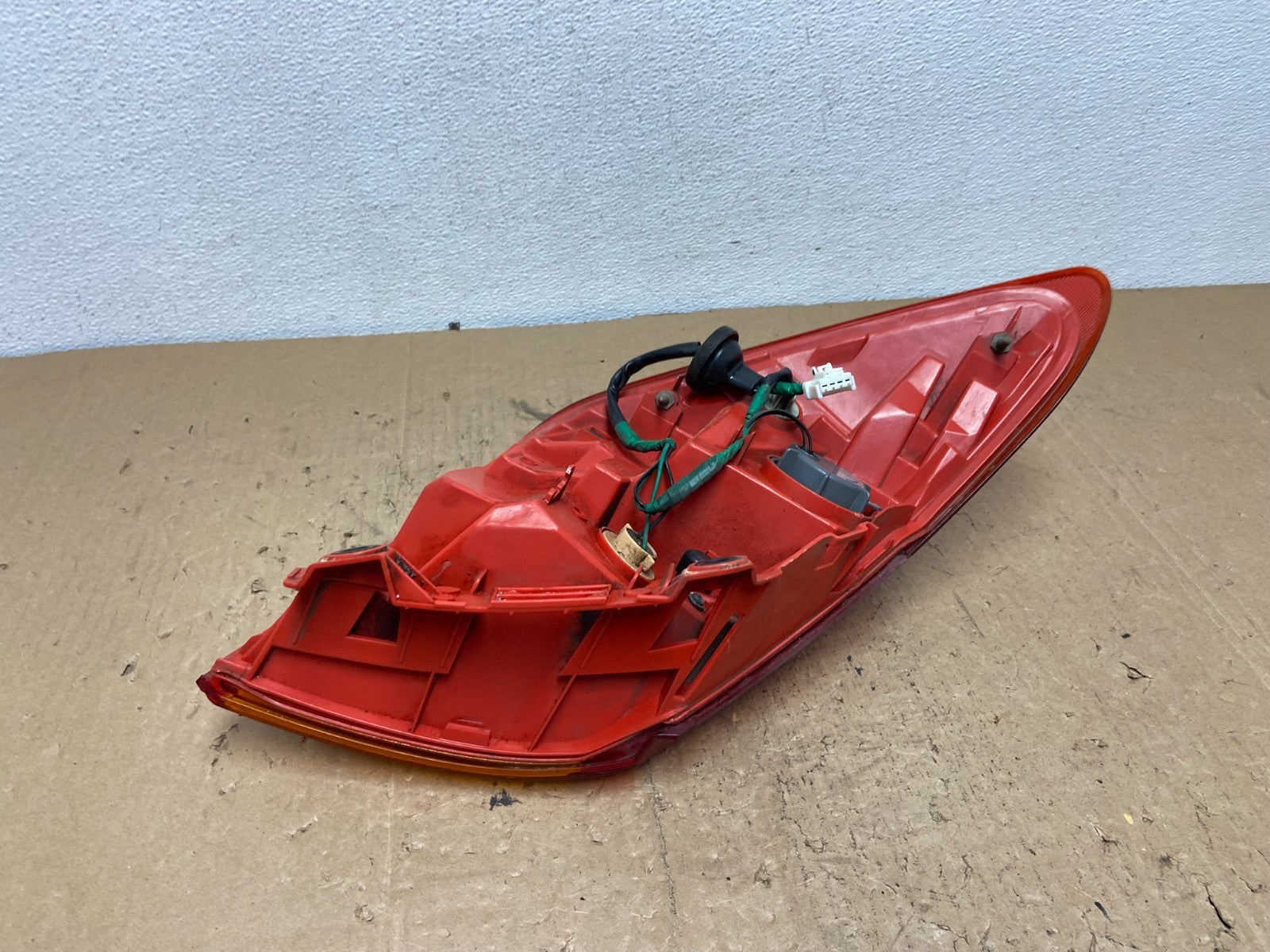 2009 2010 Nissan Murano Right Passenger Rh Side Tail Light AC7365 DW4