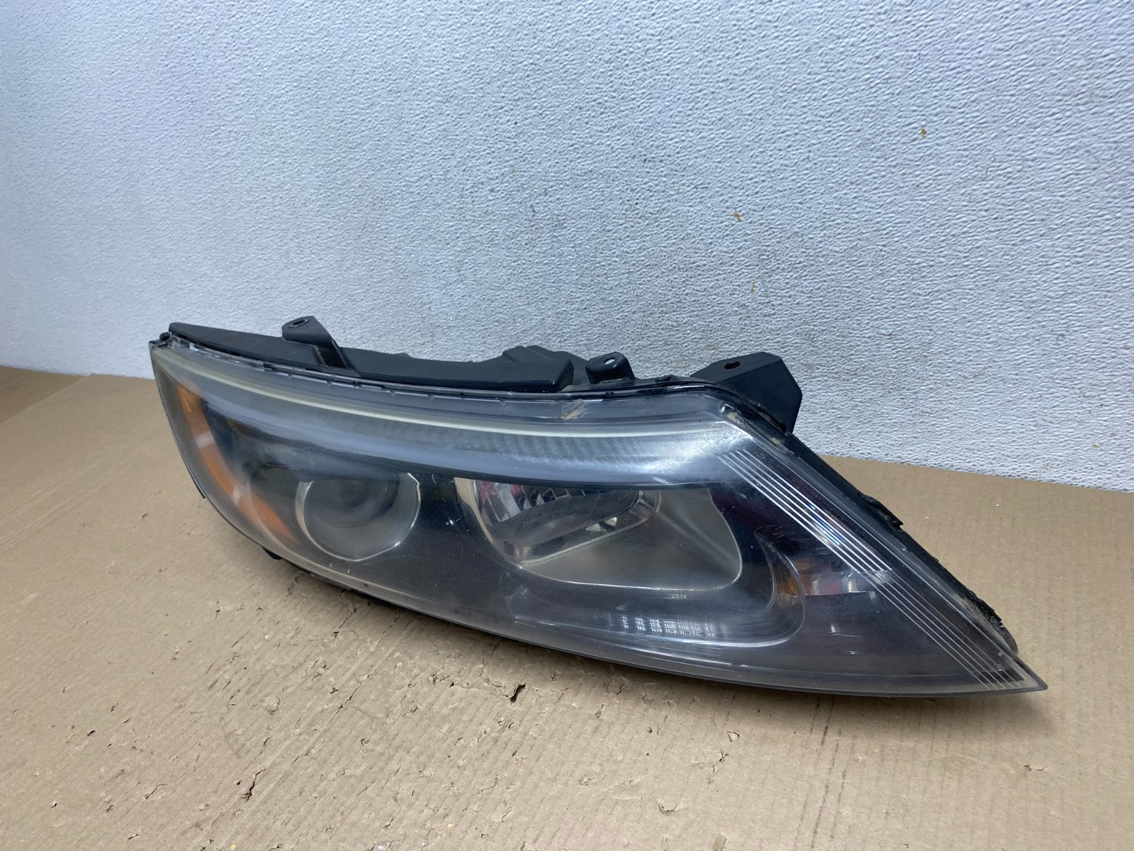 2014 2015 Kia Optima Right Passenger RH Side Headlight Halogen AE9783 DW1
