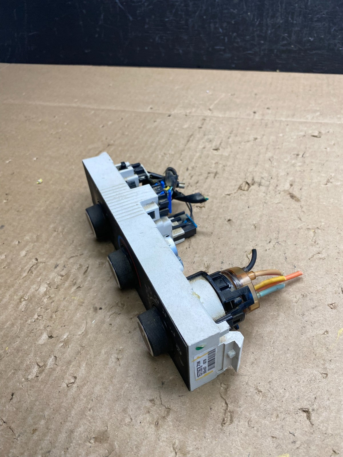 2008-2010 Chevrolet Express 1500 2500 3500 Climate Control Panel AC6648 DG2