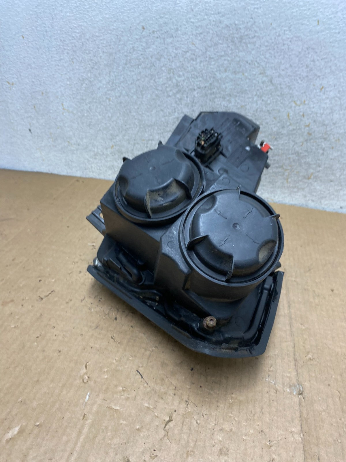 2003 to 2007 Cadillac CTS Right Passenger RH Halogen Headlight AI9181 DW7