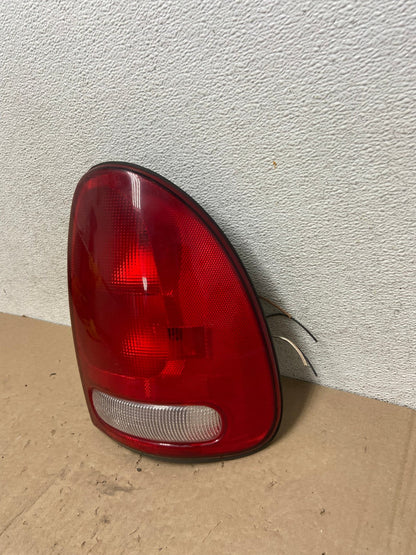 1998 to 2003 Dodge Durango Tail Light Right Passenger RH Side AG4839 LK1