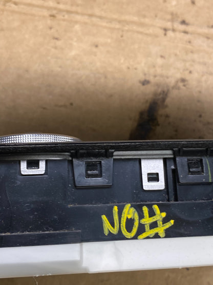 2010 to 2013 Infiniti G37 Radio Player Climate Control Panel Bezel AA4771 DG6