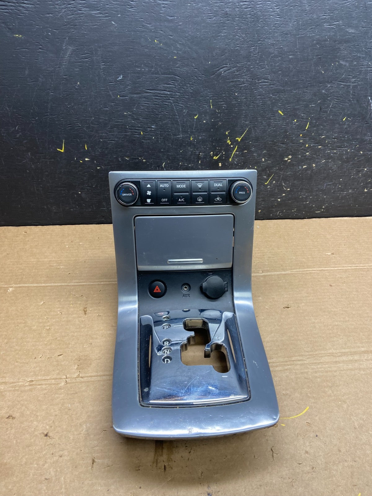 2007 2008 Nissan Maxima Climate Control Shifter Floor Bezel Trim OEM w6559 DG0