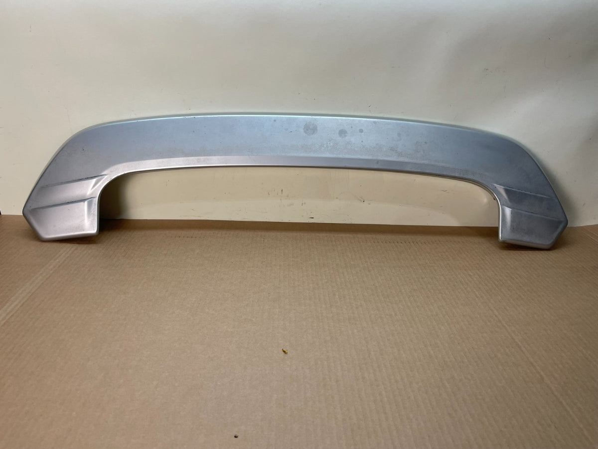 2001 2005 Toyota RAV4 Rear Upper Liftgate Spoiler 3rd Brake Light AJ0999 DG0