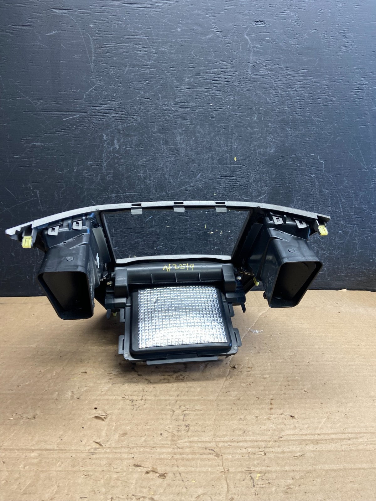 2010 - 2014 Subaru Outback Radio Console Dashboard Center Panel Trim af2379 DG4