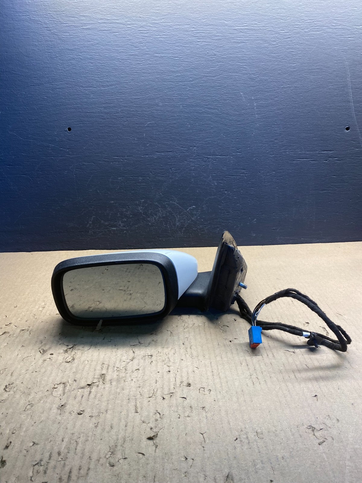 2004 - 2006 Volvo S40 Left Driver Side Turn Signal View Door Mirror AC0800 MS9