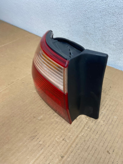 1998 to 2000 Honda Accord Sedan Tail light Left Driver LH Side AD0806 LK1