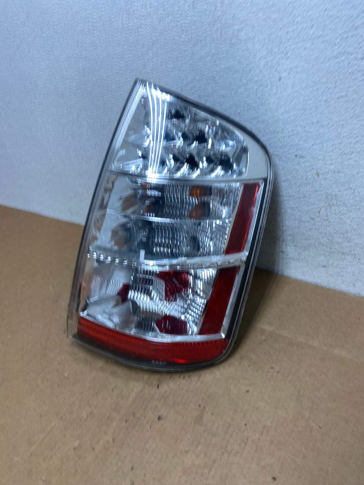 2006 2007 2008 2009 Toyota Prius Tail Light Right Passenger Side AD4606 LK1