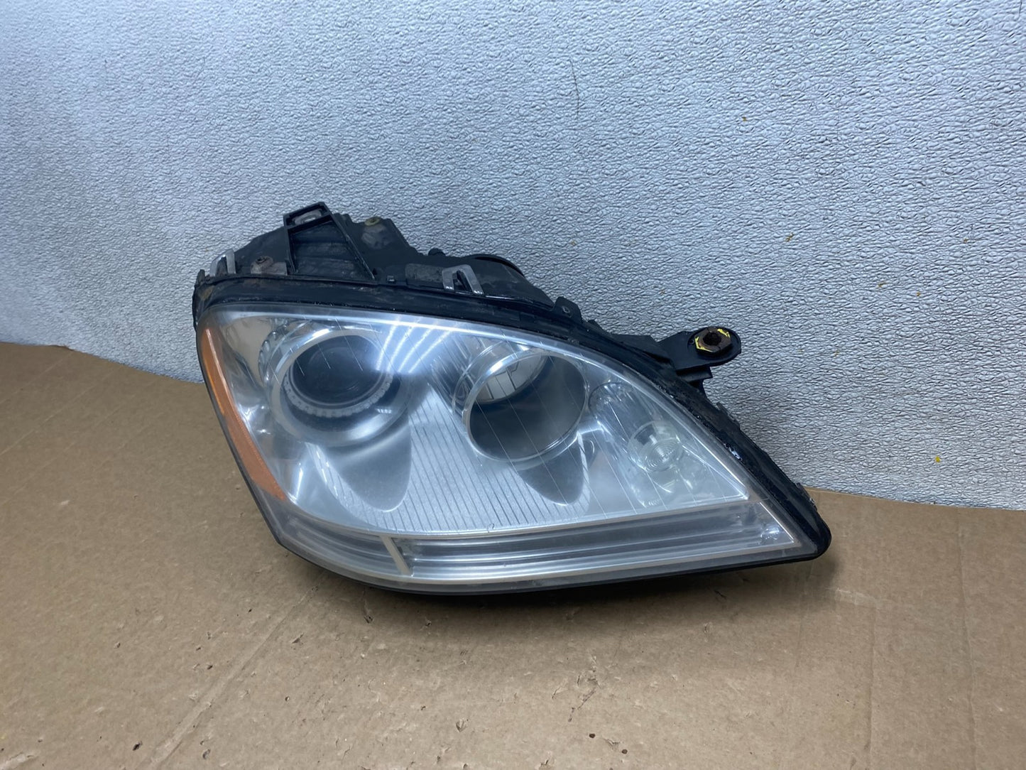 XENON 2006-2009 Mercedes-Benz ML-Class Headlight Right Passenger OEM U9818 DW1