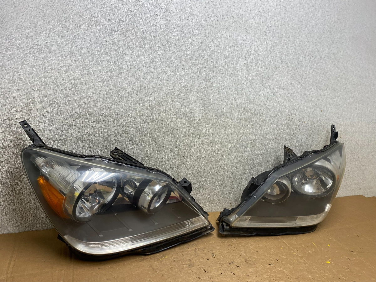 2005 2006 2007 Honda Odyssey Left+Right Set Halogen Headlights V5964 DW2