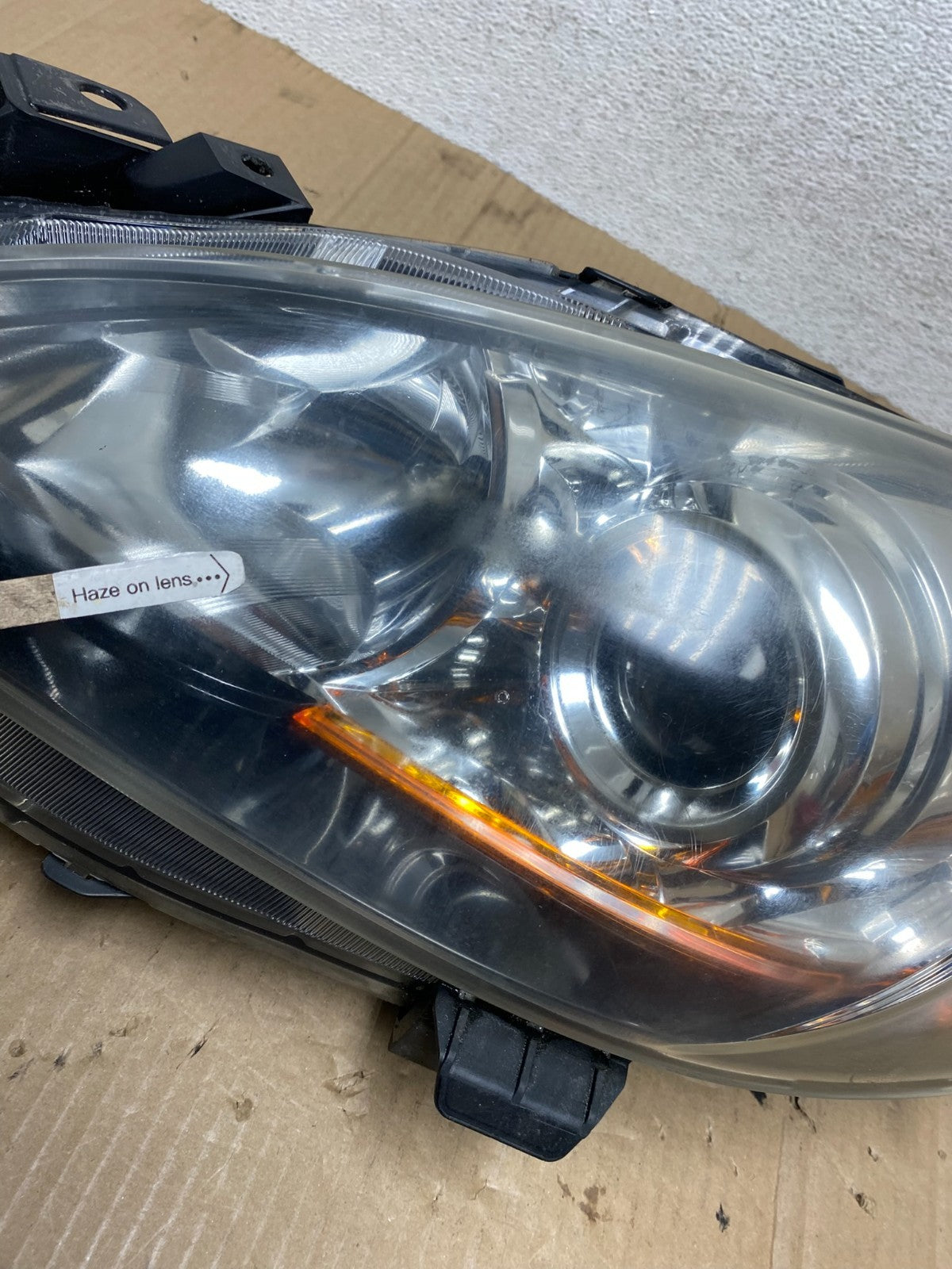 2010 - 2013 Mazda 3 Left Driver LH Halogen Headlight AE9009 DW4