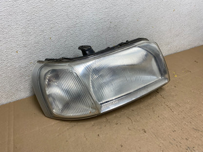 2002-2003 Land Rover Freelander Right Passenger Rh Halogen Headlight OE n2341 DG2