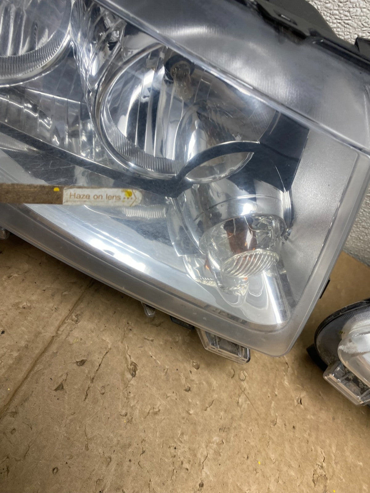 2011-2013 Jeep Grand Cherokee Left+Right Halogen Headlights U9961 DW8