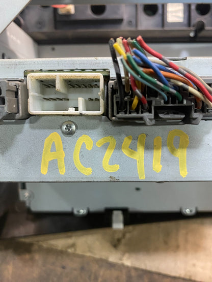 2006 - 2011 Honda Civic Radio AM/FM Climate Control Air Vent Bezel AC2419 DG7