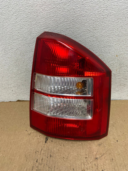2007 2008 2009 2010 Jeep Compass Right Passenger Rh Tail Light AG2421 LK0