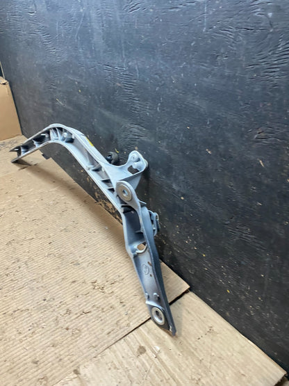2020 to 2023 Ford Explorer Left Driver LH Upper Tic Bar Oem X0246 DG5