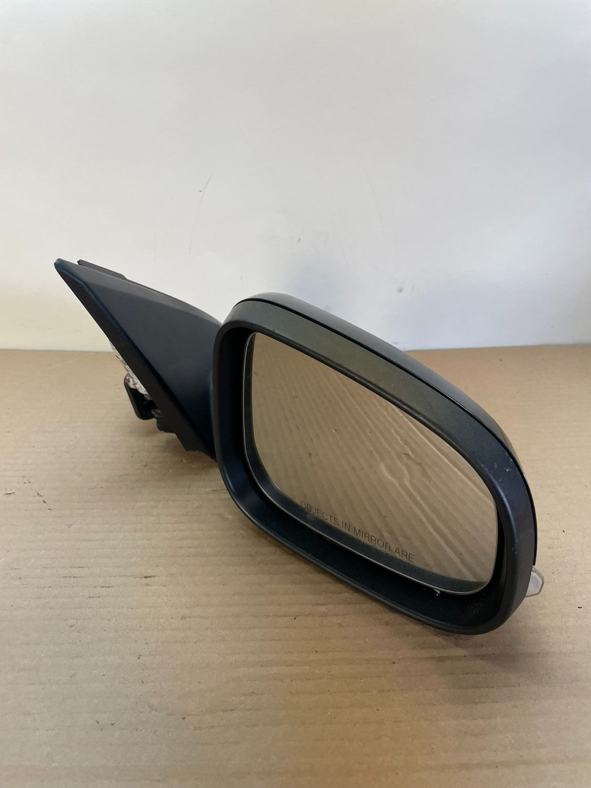 2011- 2018 Volvo S60 Right Passenger RH Front Door View Mirror AH8672 DG2