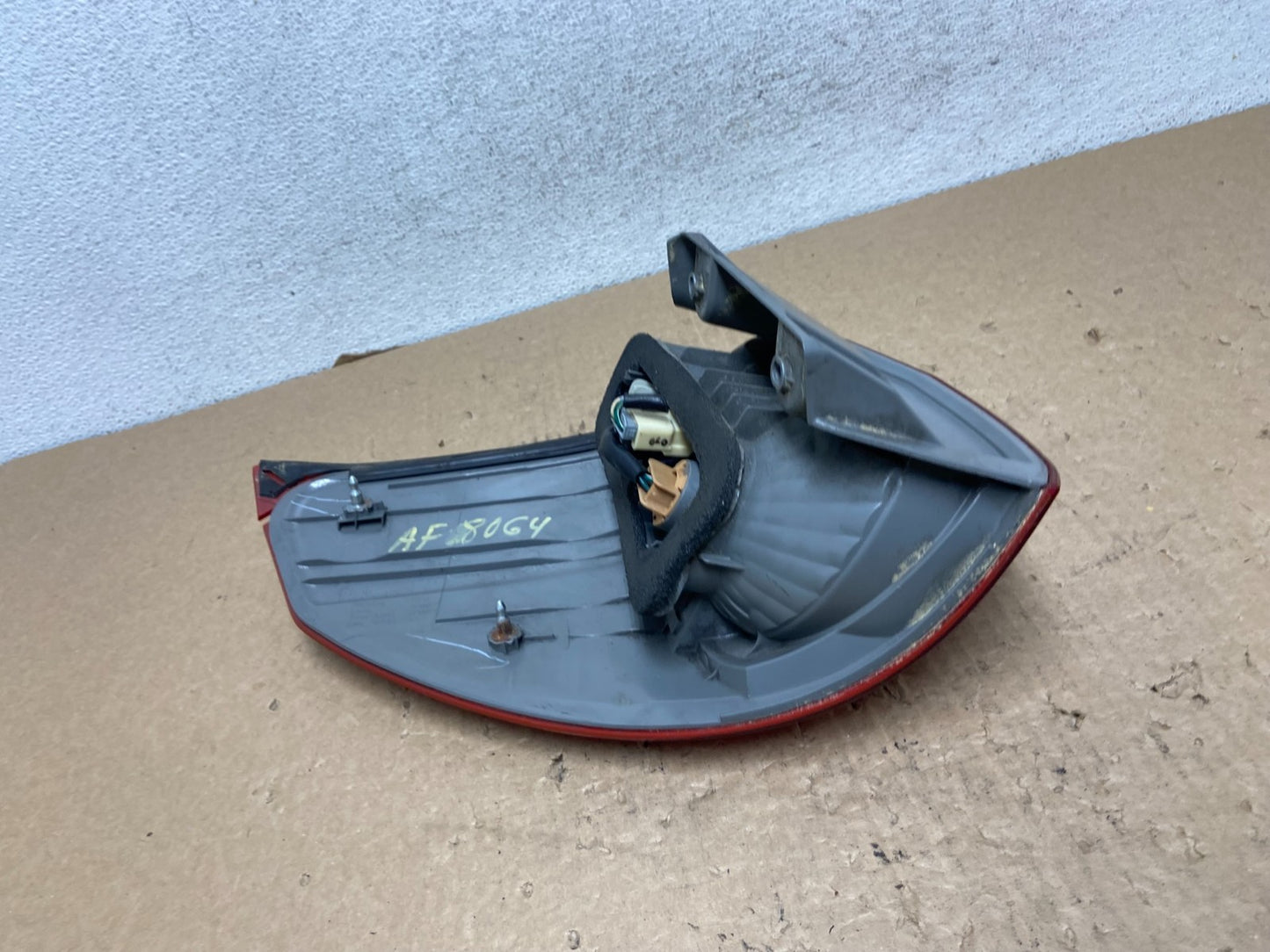 2006 - 2010 Toyota Sienna Right Passenger Side Tail Light AF8064 DW6