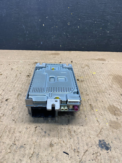 2022 Bmw Audio Amplifier Sound Receiver Control Unit R35A4CE6501 OEM N05152